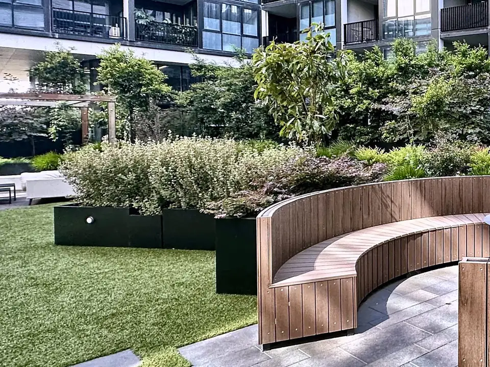 Outdoor living and landscaping project in Melbourne